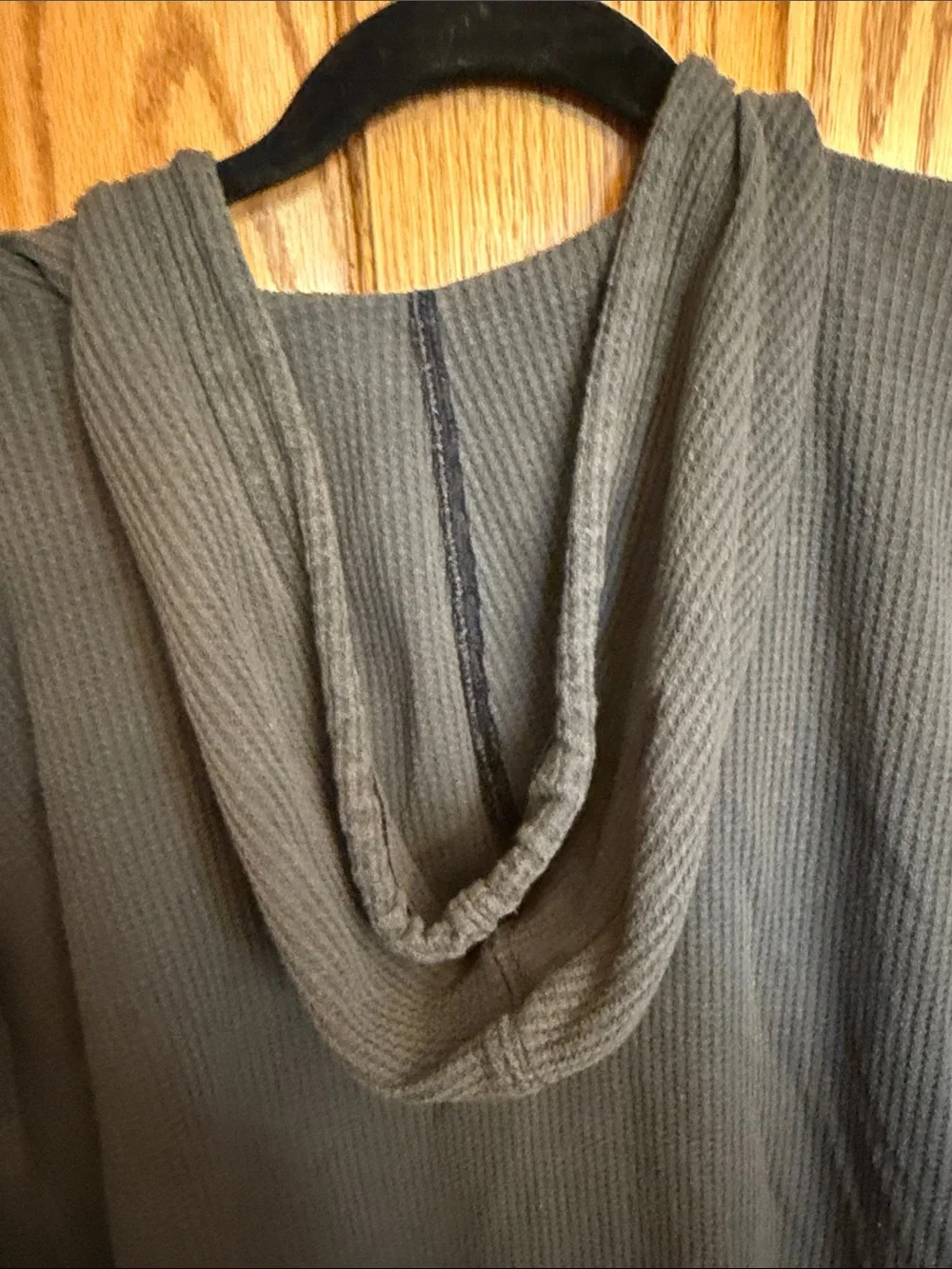 Aerie Size M Waffle Knit Hooded Pullover Sweater